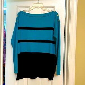 Gorgeous soft Teal blue color blocked sweater with button detail